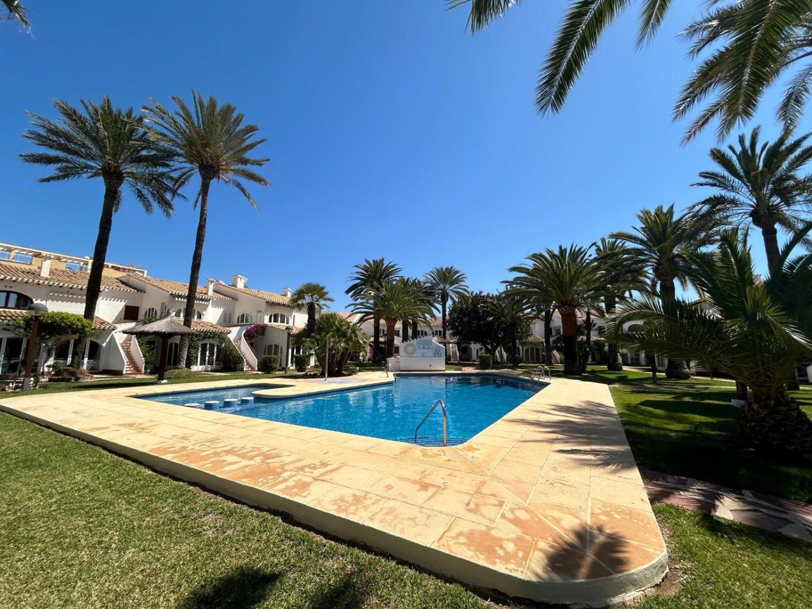 Boira - Vivienda En Urbanizacion A Primera Linea De Playa Дения Экстерьер фото